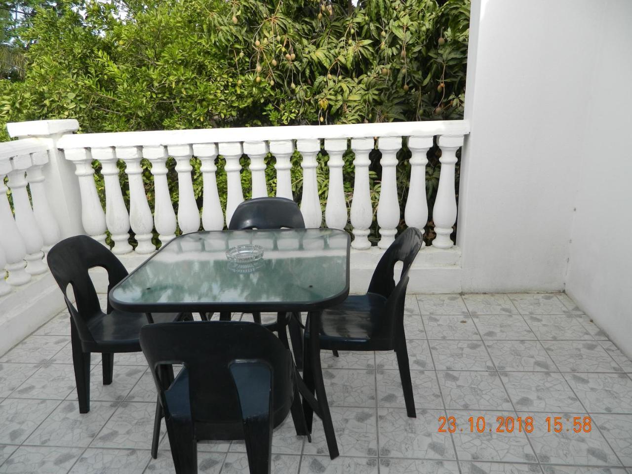 Upper Room Guest House Francistown Zewnętrze zdjęcie