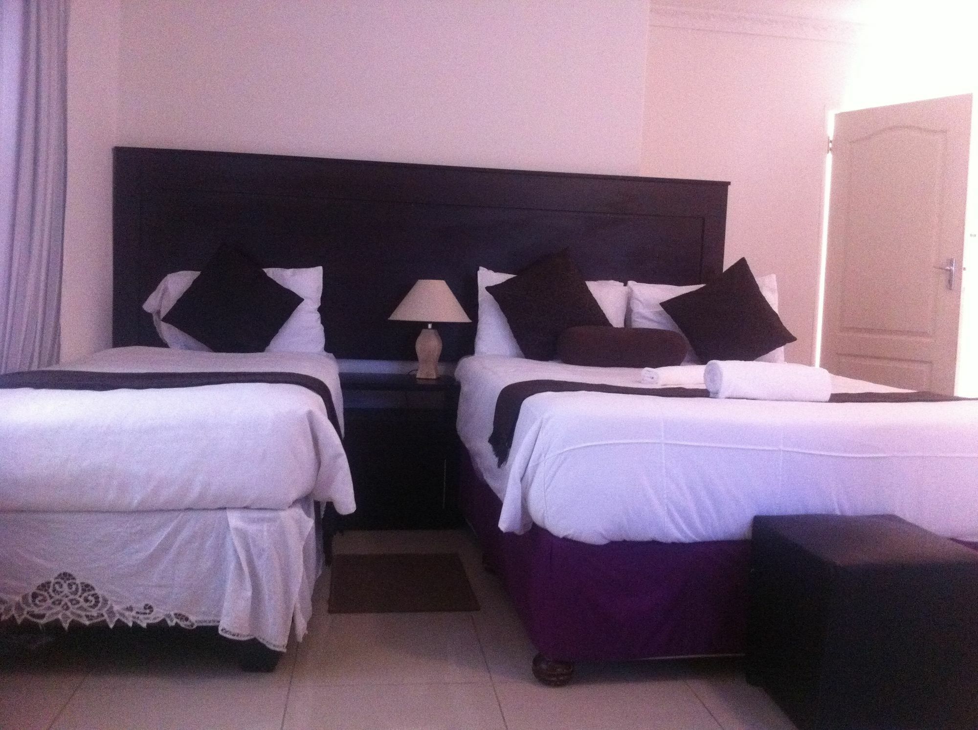 Upper Room Guest House Francistown Zewnętrze zdjęcie